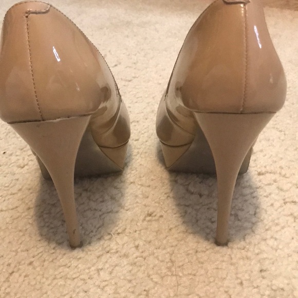 Nude Steve Madden Heels - Picture 3 of 4